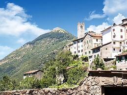 Belvilla by OYO Farmhouse With Private Terrace