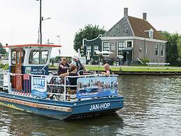 Holiday Home Built in Zaanse Style, Near Alkmaar