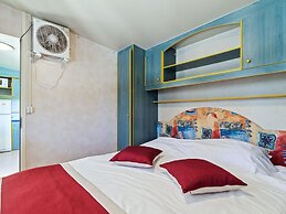 Exquisite Mobile Home in Banjole With Garden