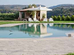 Dreamy Villa in Rethymnon With Private Pool