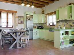 Dreamy Villa in Rethymnon With Private Pool