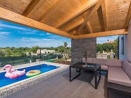 Pleasant Holiday Home in Novigrad