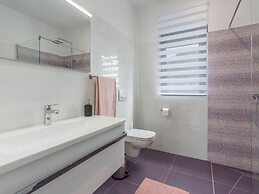 Pleasant Holiday Home in Novigrad