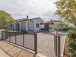 Pleasant Holiday Home in Novigrad