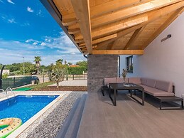 Pleasant Holiday Home in Novigrad