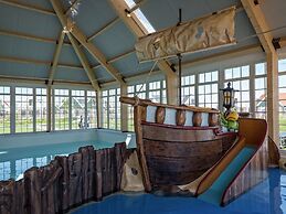 Spacious Holiday Home on Markermeer near Amsterdam