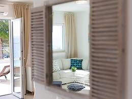 Modern Villa in Cres With Pool