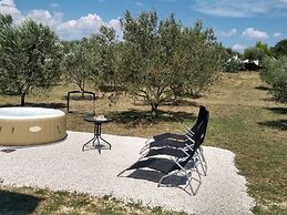 Comfortable House With Large Garden and Terrace, Near the Beach