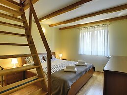 Villa in Peroj With Pool