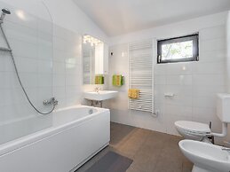 Boutique Villa With Pool in Peresiji