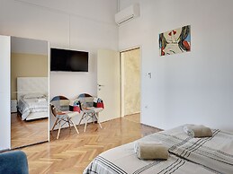 Quaint Holiday Home in Liznjan With Pool