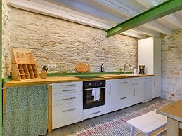 Spacious Holiday Home in Svetvincenat With Pool