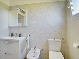 Villa With Swimming Pool in Marcana