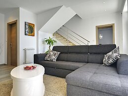 Comfortable House With Private Pool