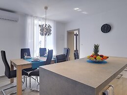 Comfortable House With Private Pool