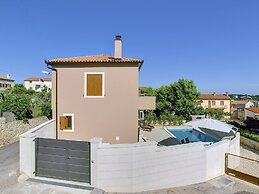 Comfortable House With Private Pool