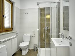 Detached Villa With Swimming Pool in the South of Istria Near the Sea