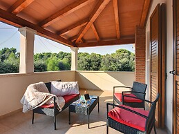 Detached Villa With Swimming Pool in the South of Istria Near the Sea