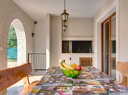 Detached Villa With Swimming Pool in the South of Istria Near the Sea