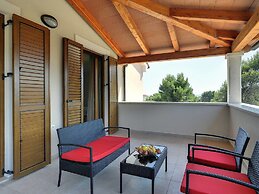 Detached Villa With Swimming Pool in the South of Istria Near the Sea