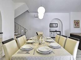 Detached Villa With Swimming Pool in the South of Istria Near the Sea