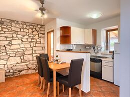 Holiday Home in Egotici With Pool