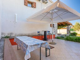 Holiday Home in Egotici With Pool