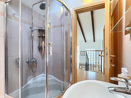 Holiday Home in Egotici With Pool