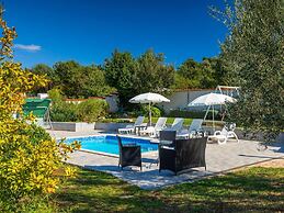 Holiday Home in Egotici With Pool