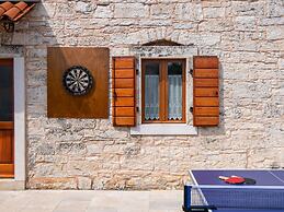 Typical Istrian Villa Casa Smolica With Pool