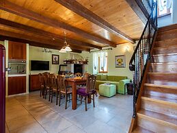 Typical Istrian Villa Casa Smolica With Pool