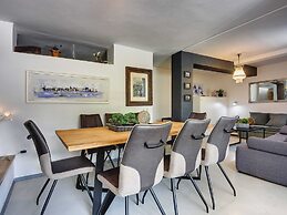 Holiday Home in Liznjan With Private Pool