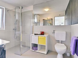 Holiday Home in Liznjan With Private Pool