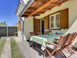 Detached Holiday House With Private Pool Only Near the Beach