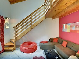 Detached Holiday House With Private Pool Only Near the Beach