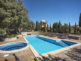 Modern Apartment in Pula With Swimming Pool