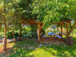 Peaceful Apartment in Pula With Swimming Pool