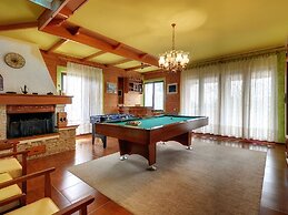Holiday House in Muntic, Istria, With Fitness Room