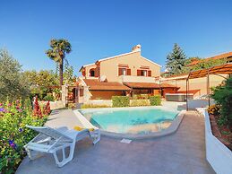 Holiday House in Muntic, Istria, With Fitness Room