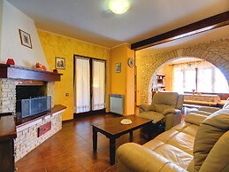 Holiday House in Muntic, Istria, With Fitness Room