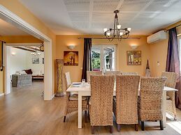 Detached Villa With Swimming Pool in the East of Istria Near the Sea