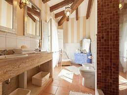 Belvilla by OYO Font