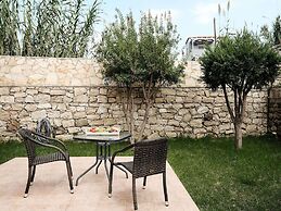 Family Friendly Villa Bluefairy With Private Pool, Near Restaurants & 