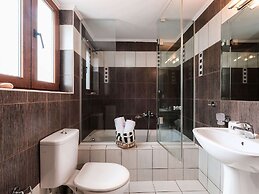 Family Friendly Villa Bluefairy With Private Pool, Near Restaurants & 