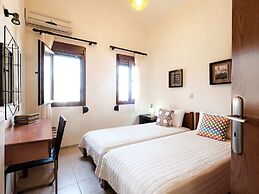 Family Friendly Villa Bluefairy With Private Pool, Near Restaurants & 