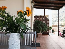 Family Friendly Villa Bluefairy With Private Pool, Near Restaurants & 