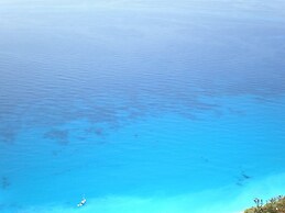 Luxurious Villa in Vasiliki with Swimming Pool & Hot Tub