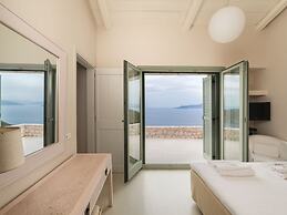 Luxurious Villa in Vasiliki with Swimming Pool & Hot Tub