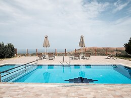 Sun-kissed Villa in Latsimas With Pool