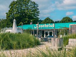 Modern Chalet With Dishwasher, 6km From Elburg